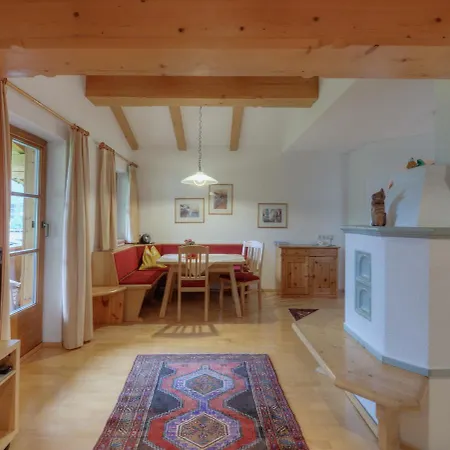 Johannes Apartment *